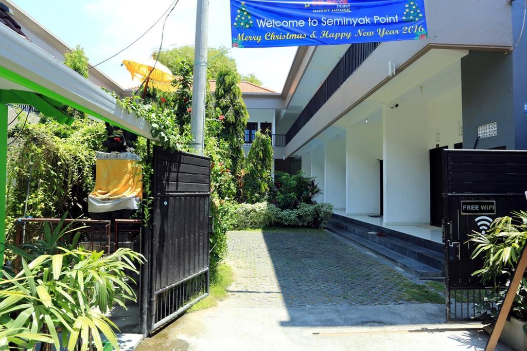 Reddoorz @ Raya Seminyak Hotel Buitenkant foto