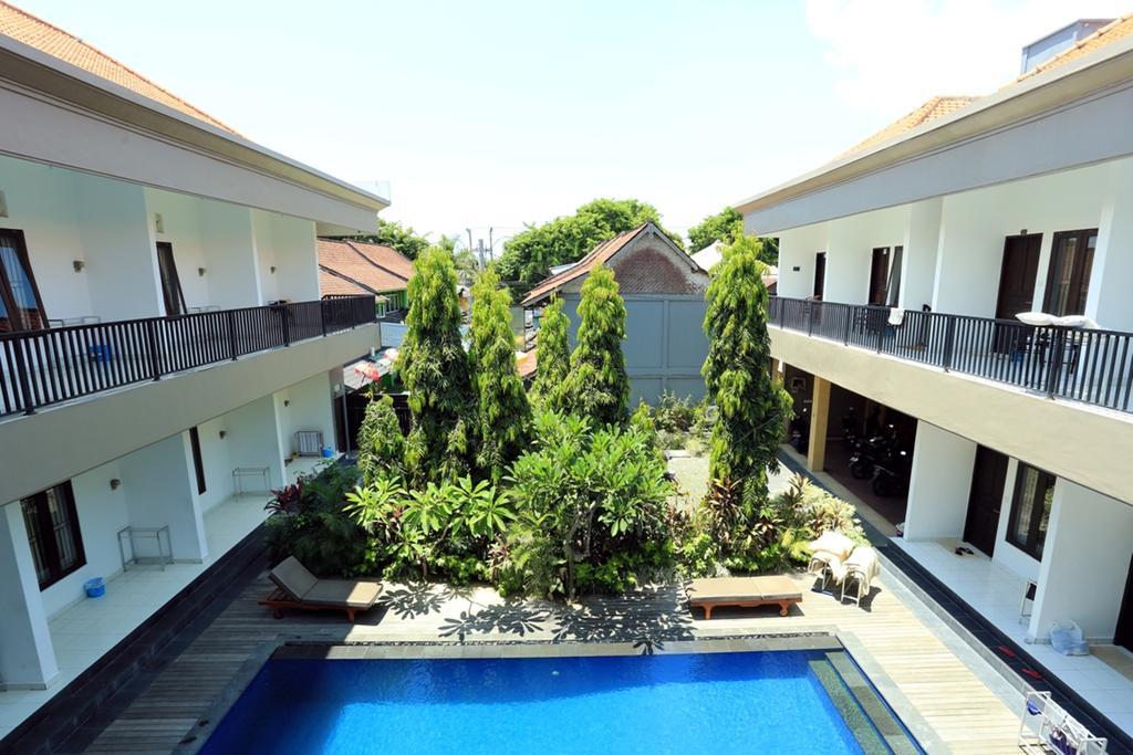 Reddoorz @ Raya Seminyak Hotel Buitenkant foto